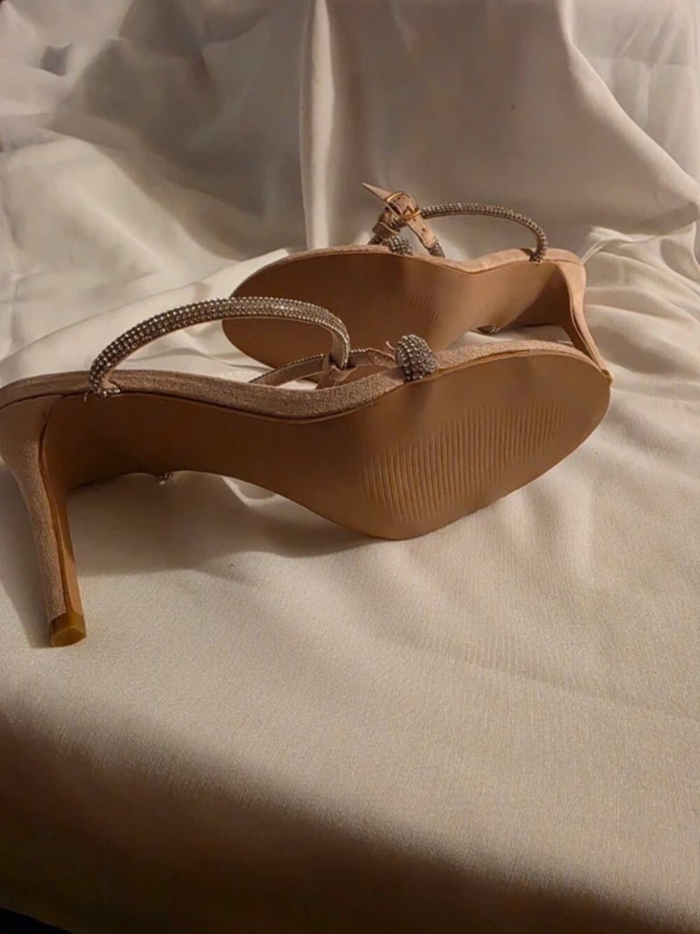 heels - Picture 2 of 2